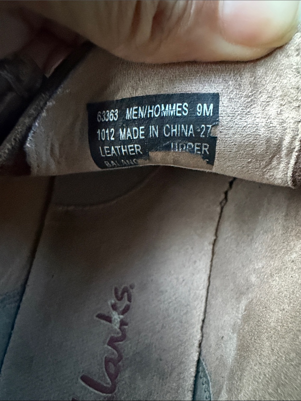 Clarks Men's Chukka Boots in Dark Brown Suede - Picture 9 of 10